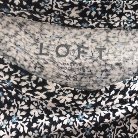 LOFT Vine Dolman Shirttail Tee - Picture 8 of 8